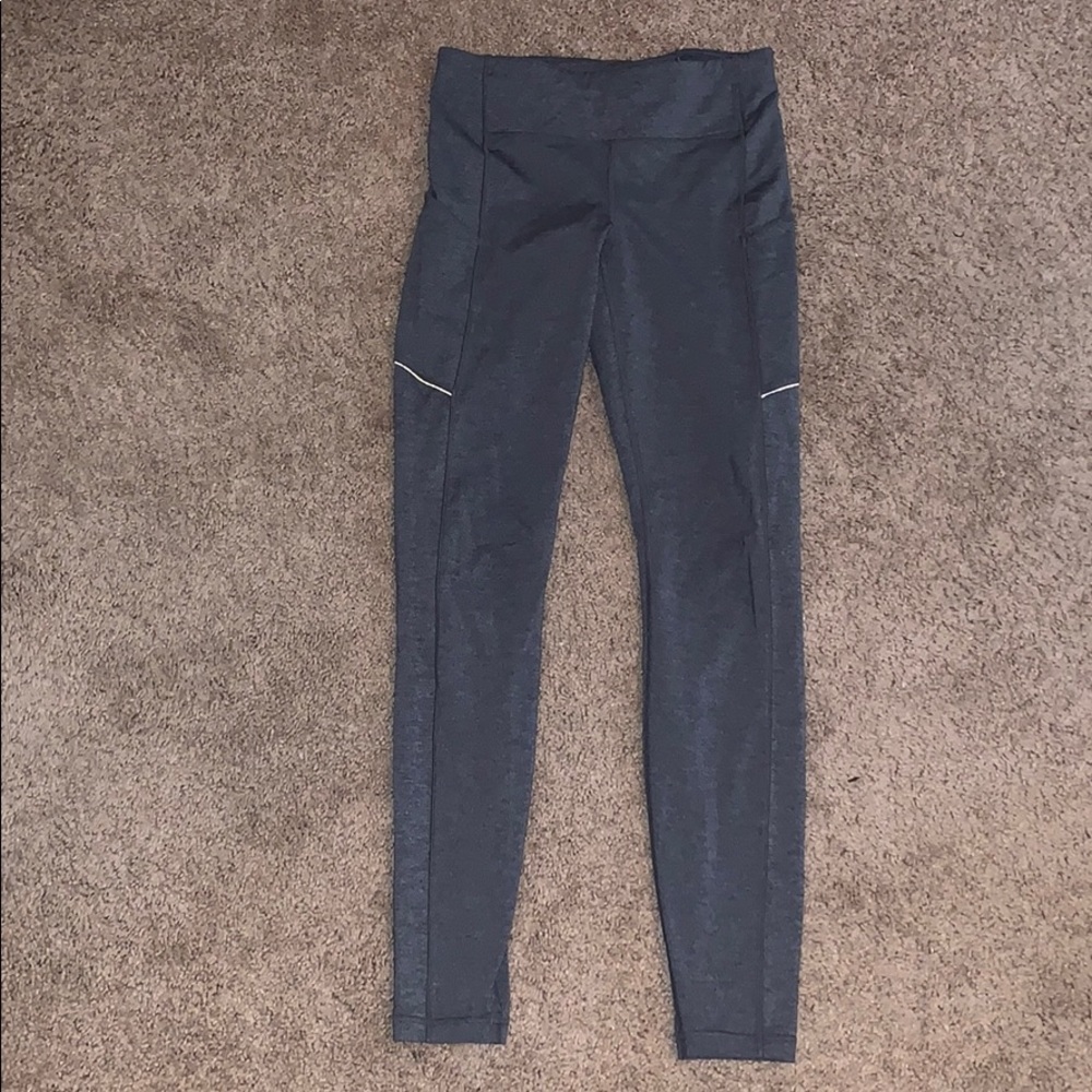 Size 6 Lululemon leggings